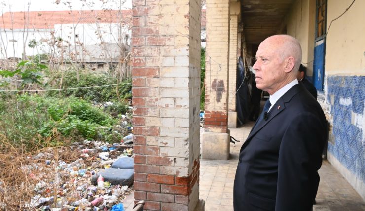 Le Chef de l'État en visite inopinée à la médina de Tunis