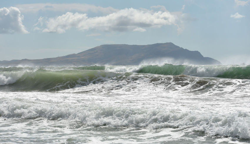 L’INM alerte sur des rafales de vent et des phénomènes orageux isolés