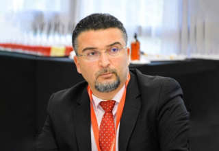 Helmi hassine