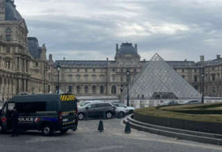Braquage au musée du louvre