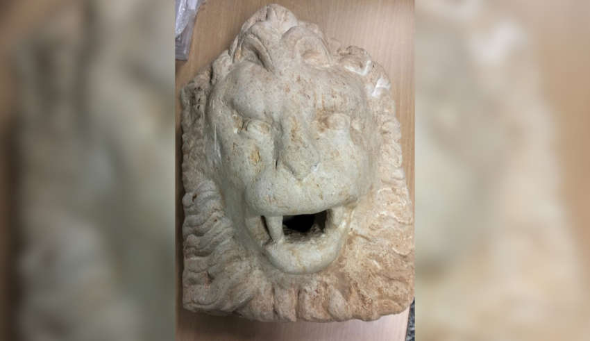 Contrebande douane tunisienne pièce archéologique